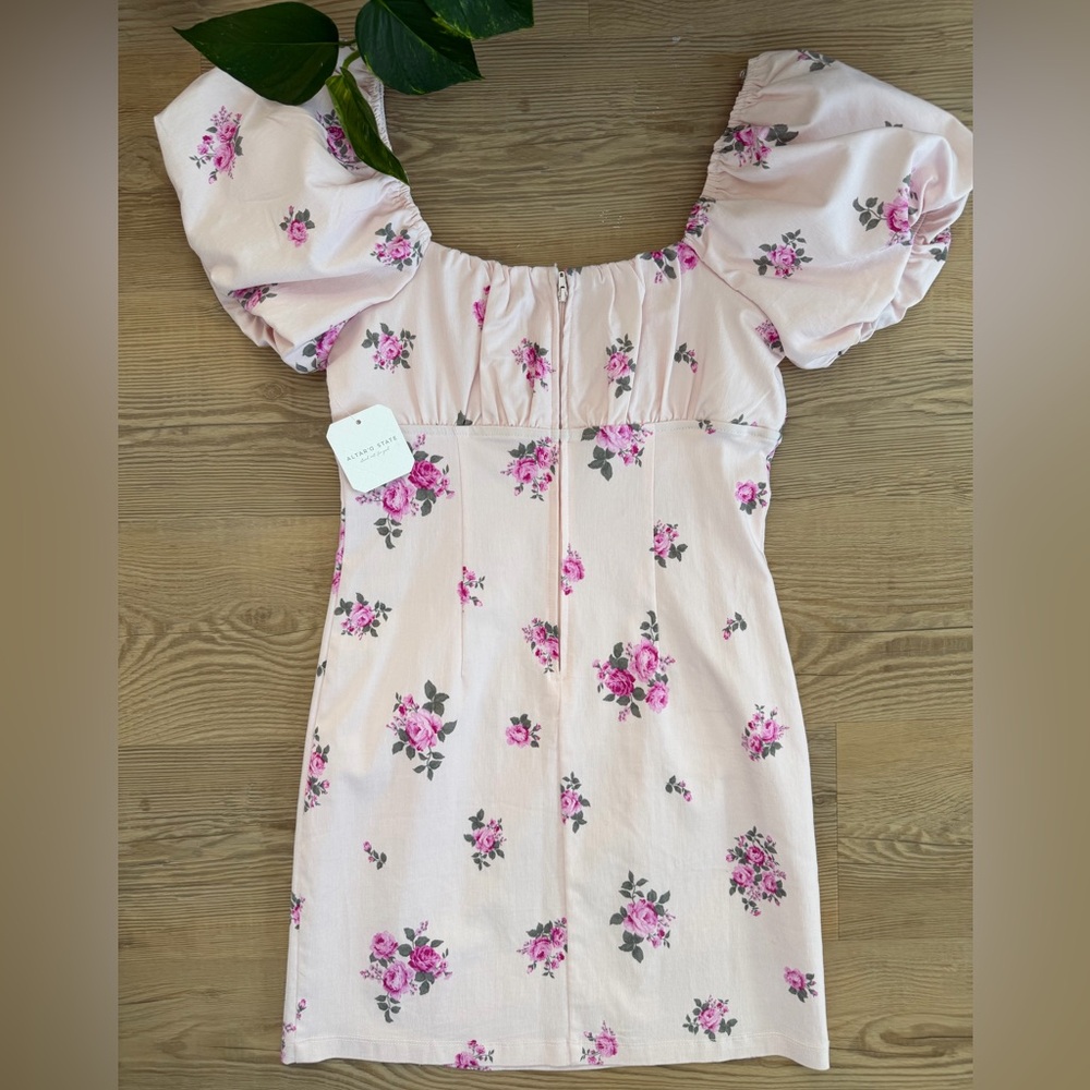 Altar’d State Alina Floral Puff Sleeve Dress NWT - Picture 3 of 5